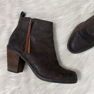 Dolce Vita Brown Suede Leather Smog Exposed Zipper Joust Boot Ankle Booties